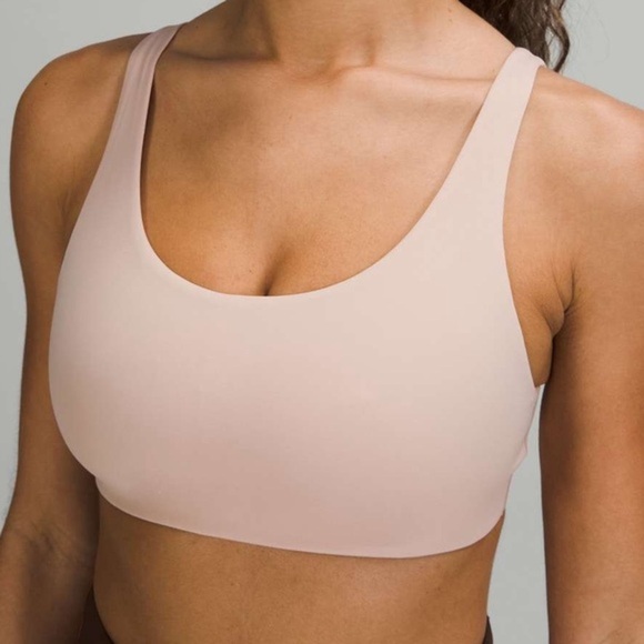 Lululemon In Alignment Straight-Strap Bra *Light Support, C/D Cup - Picture 1 of 6